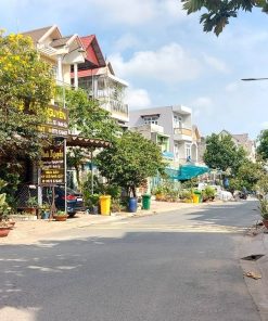 Cho thuê 26 N5 Kp Bình Dương, Long Bình Tân, 3 tầng 5PN, full nội thất