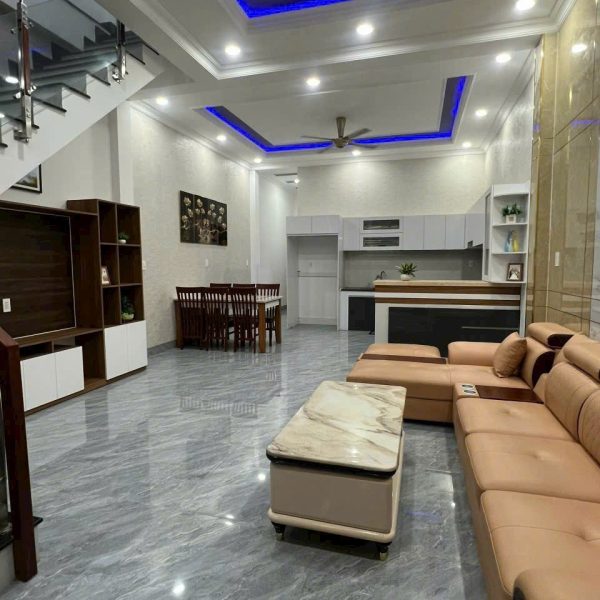 CHO THUÊ NHÀ LẦU ĐẸP PHÚ HOÀ- BÌNH DƯƠNG