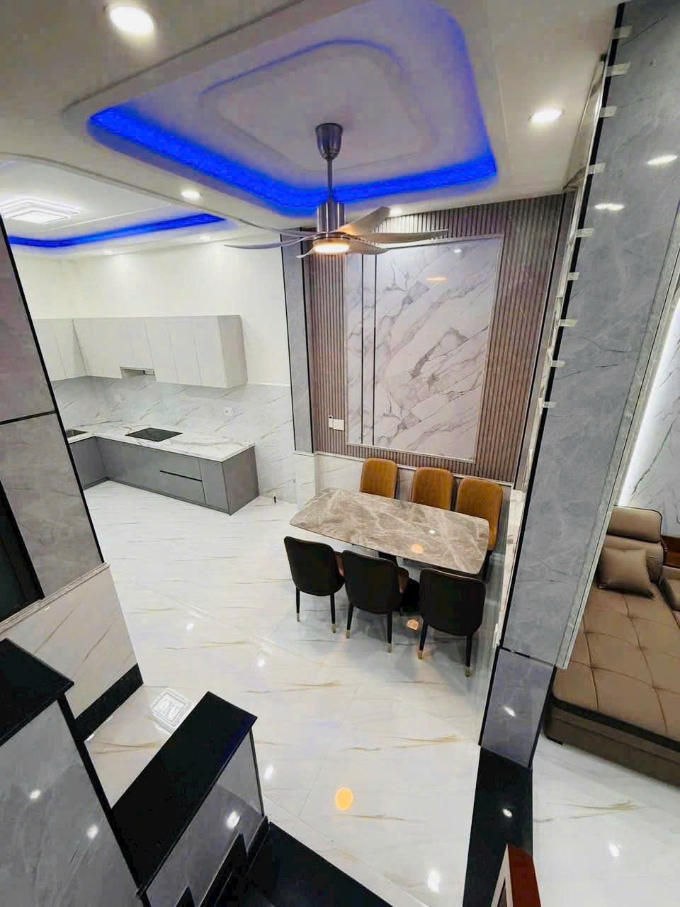 NHÀ PHỐ HIỆN ĐẠI – FULL NỘI THẤT CAO CẤP - Ảnh 4