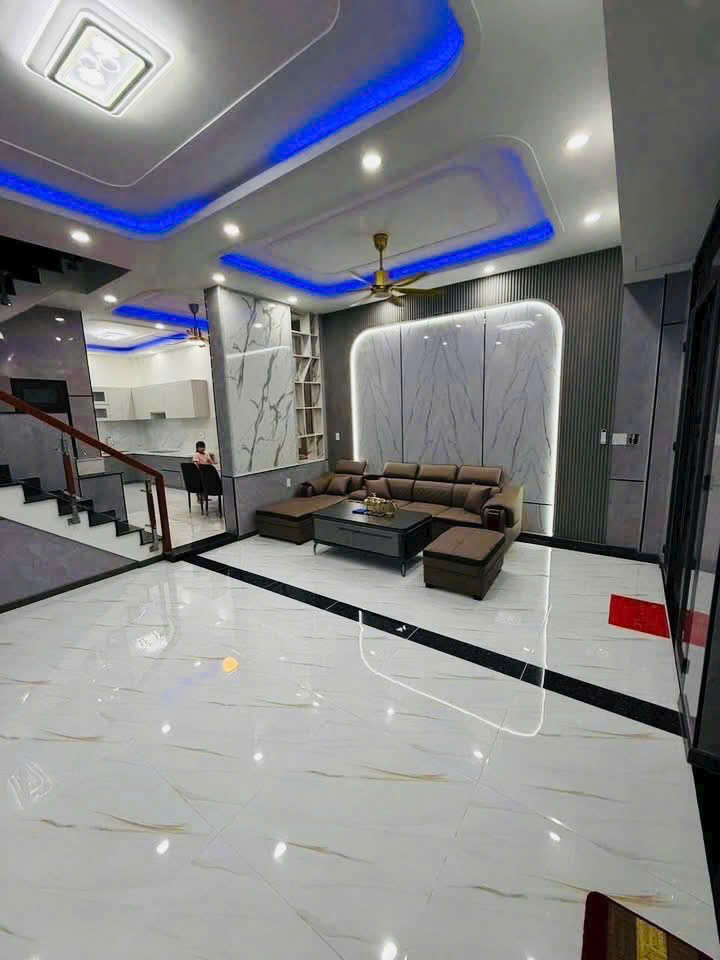 NHÀ PHỐ HIỆN ĐẠI – FULL NỘI THẤT CAO CẤP - Ảnh 6