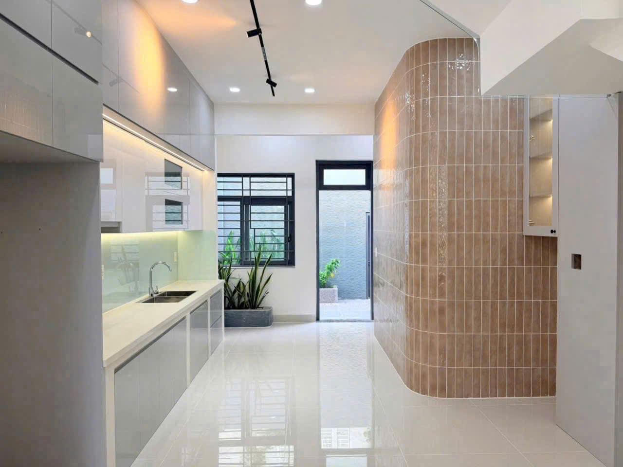 NHÀ 3 LẦU HOÀN CÔNG – KDC BỬU LONG, P. BIÊN HÒA - Ảnh 7